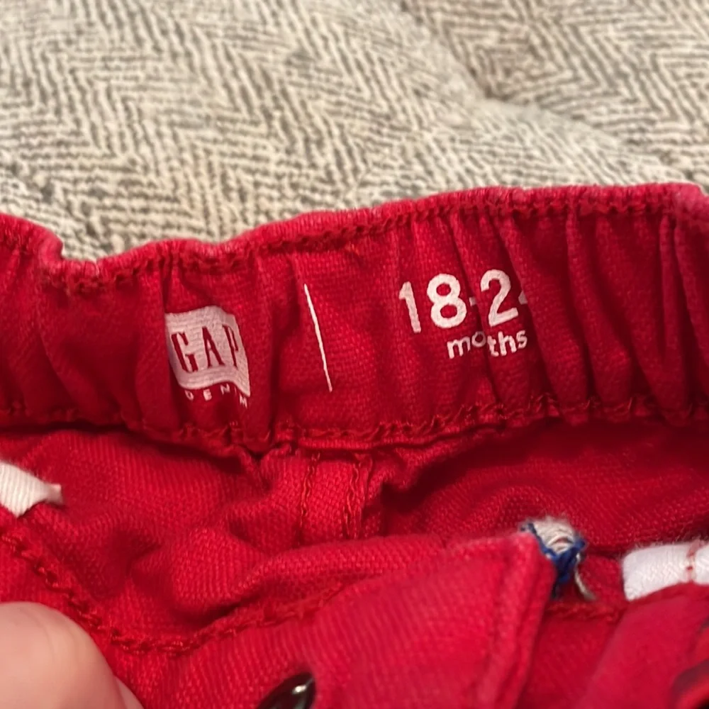 Gap red cutoff shorts size 18-24 mths